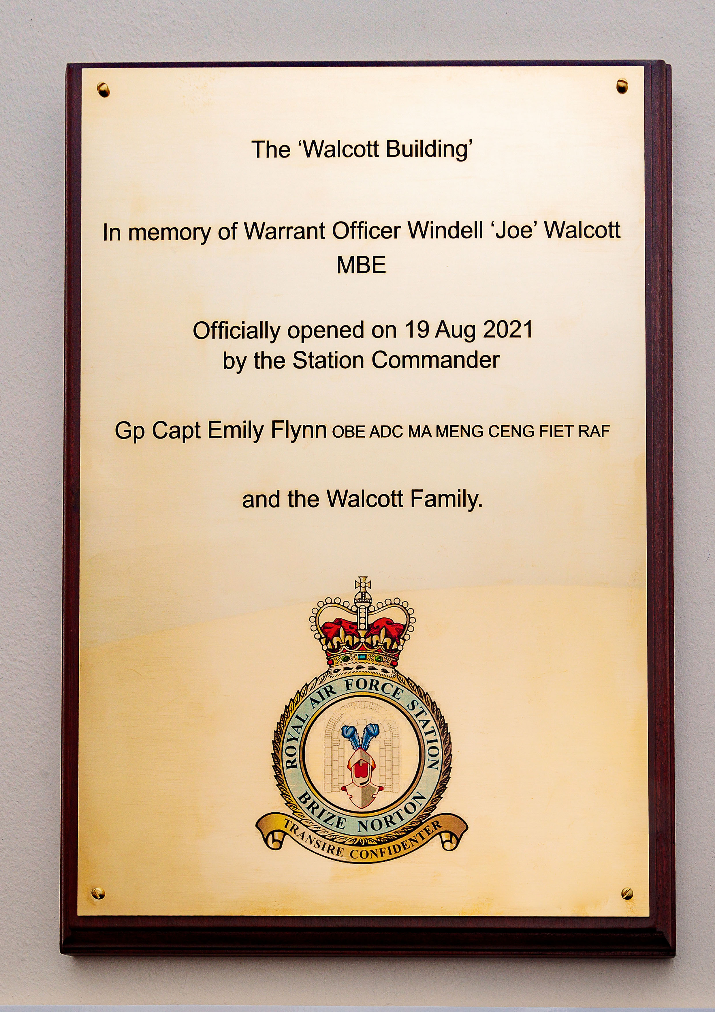 The plaque, commemorating Warrant Officer Windell